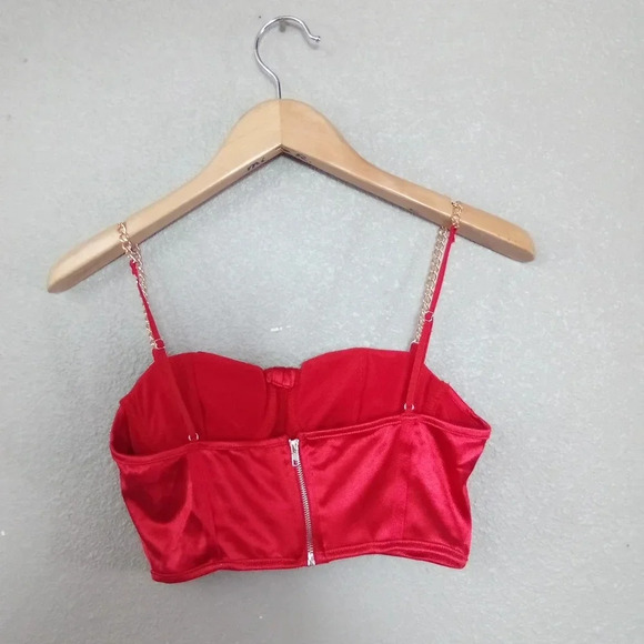 Crop top size large ( box BL ) - Picture 2 of 2